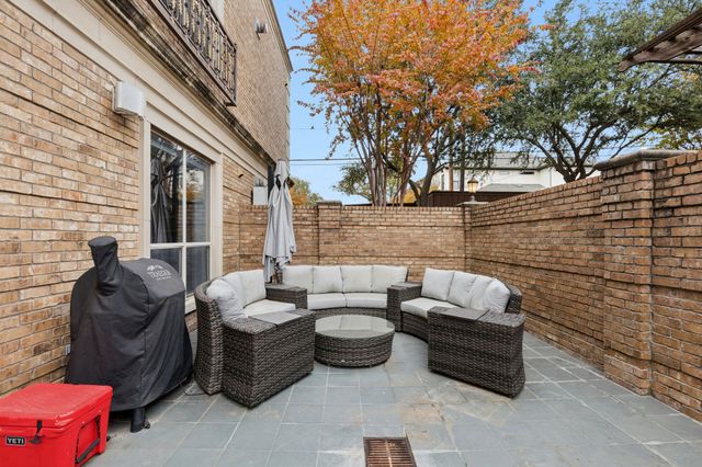 6605 Bandera Avenue 1D, Dallas, TX 75225