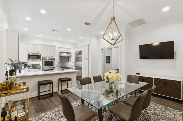 6605 Bandera Avenue 1D, Dallas, TX 75225