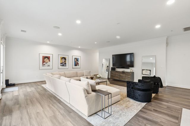 6605 Bandera Avenue 1D, Dallas, TX 75225