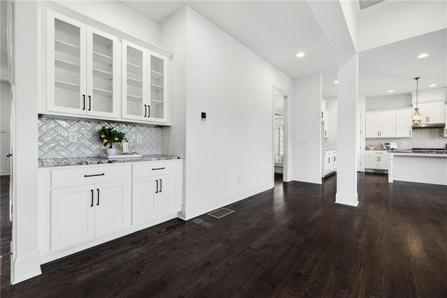 5945 Caveat Court, Suwanee, GA 30024