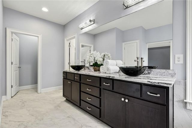 5945 Caveat Court, Suwanee, GA 30024