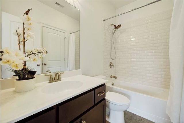 5945 Caveat Court, Suwanee, GA 30024