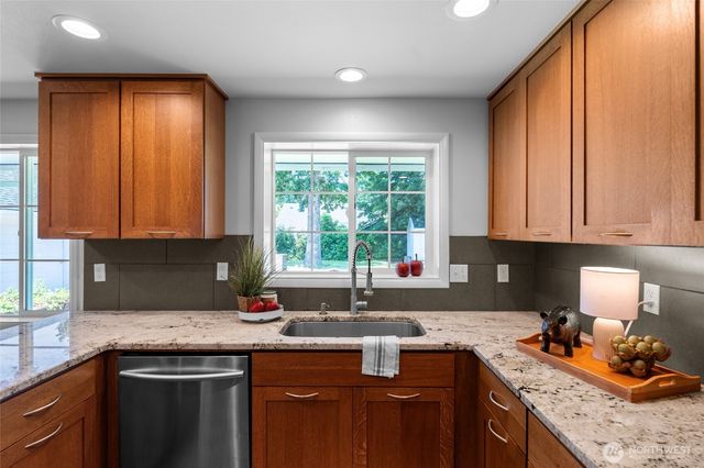 1484 SW Snively Avenue, Chehalis, WA 98532