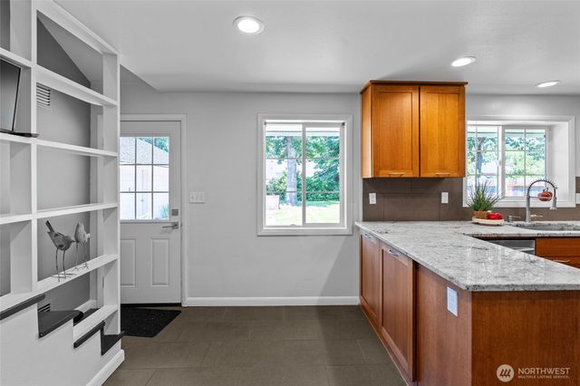 1484 SW Snively Avenue, Chehalis, WA 98532