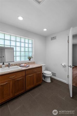 1484 SW Snively Avenue, Chehalis, WA 98532