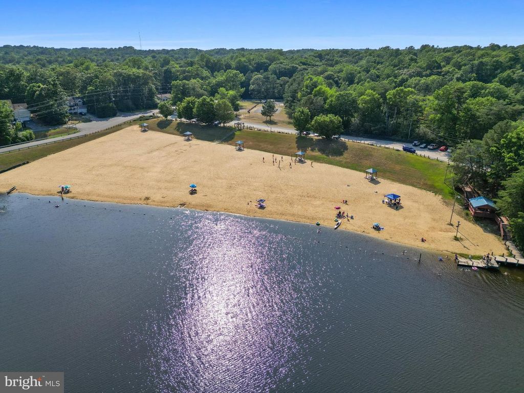 Image 40 of property listing at 12346 ALGONQUIN TRL, Lusby, MD 20657