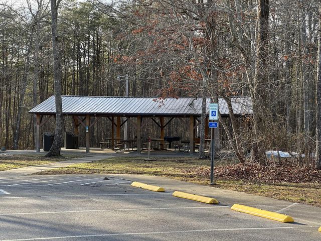 966 Cox Road, Sequatchie, TN 37374