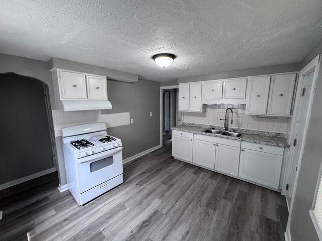 1357 E Weber Road, Columbus, OH 43211