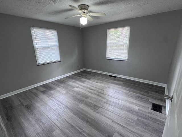 1357 E Weber Road, Columbus, OH 43211