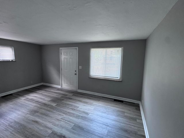 1357 E Weber Road, Columbus, OH 43211