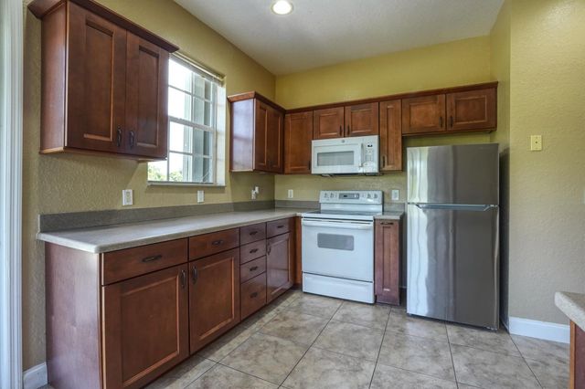 1550 C Road, Loxahatchee Groves, FL 33470