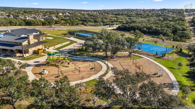 21227 Stonework Spur, San Antonio, TX 78266