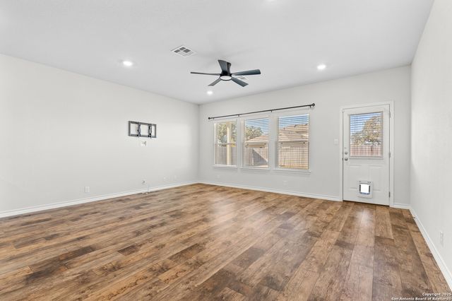 21227 Stonework Spur, San Antonio, TX 78266