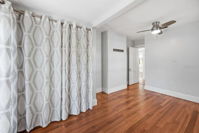 2048 5TH STREET, Sarasota, FL 34237
