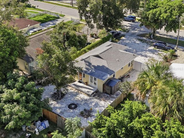 2048 5TH STREET, Sarasota, FL 34237