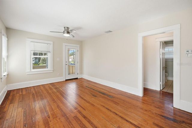 2048 5TH STREET, Sarasota, FL 34237