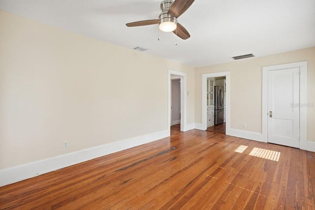 2048 5TH STREET, Sarasota, FL 34237