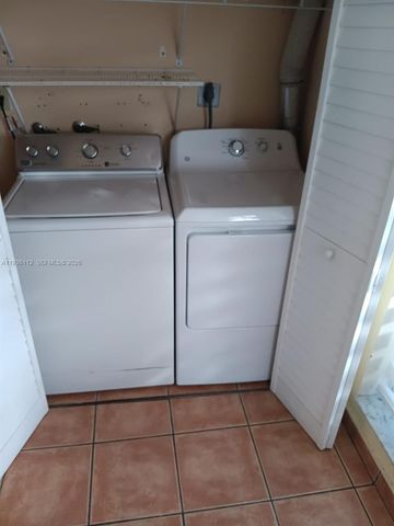 14345 SW 57th Ln 5-14, Miami, FL 33183