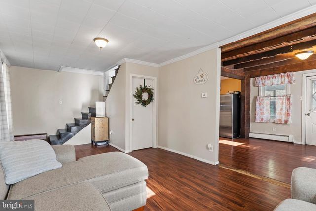 1913 OLD STATE RD, Dauphin, PA 17018