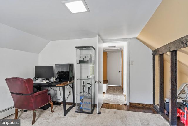 1913 OLD STATE RD, Dauphin, PA 17018