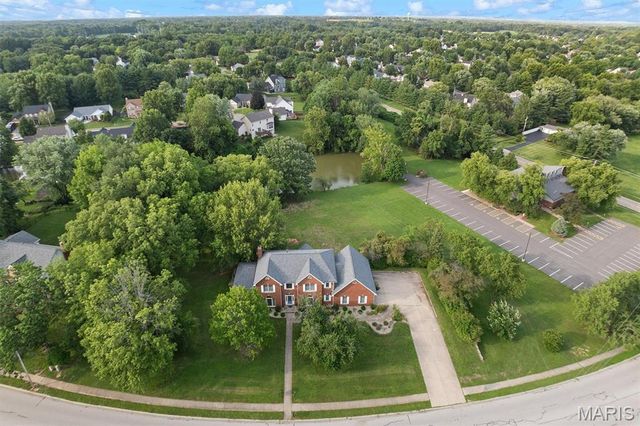 116 Fairwood Hills Road, O'fallon, IL 62269