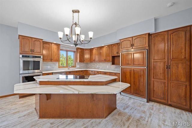 116 Fairwood Hills Road, O'fallon, IL 62269