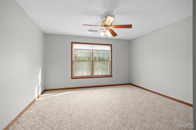 116 Fairwood Hills Road, O'fallon, IL 62269