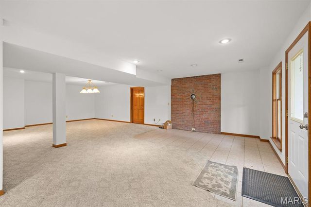 116 Fairwood Hills Road, O'fallon, IL 62269