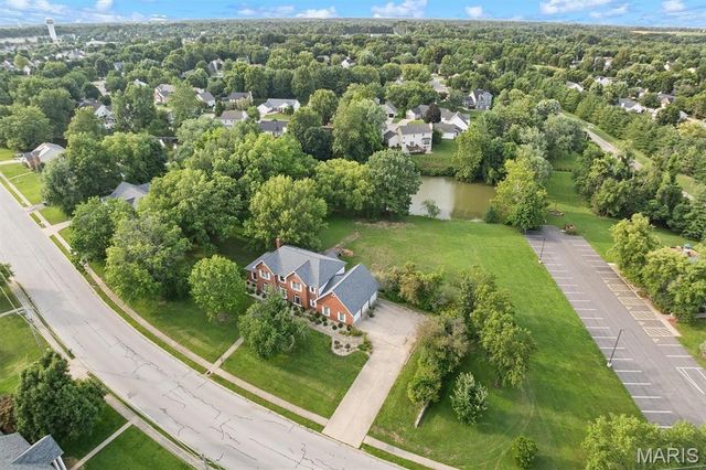116 Fairwood Hills Road, O'fallon, IL 62269