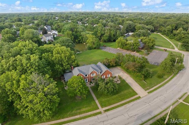116 Fairwood Hills Road, O'fallon, IL 62269