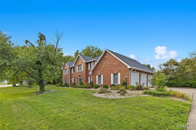 116 Fairwood Hills Road, O'fallon, IL 62269