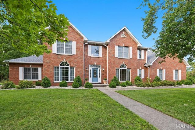 116 Fairwood Hills Road, O'fallon, IL 62269