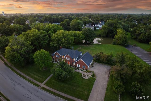 116 Fairwood Hills Road, O'fallon, IL 62269