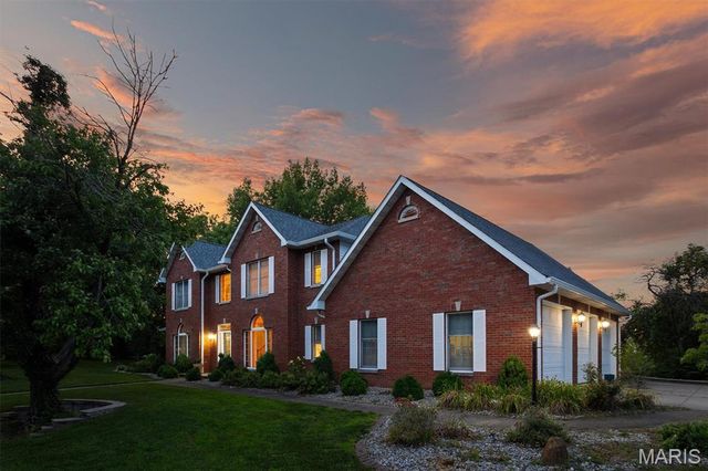 116 Fairwood Hills Road, O'fallon, IL 62269