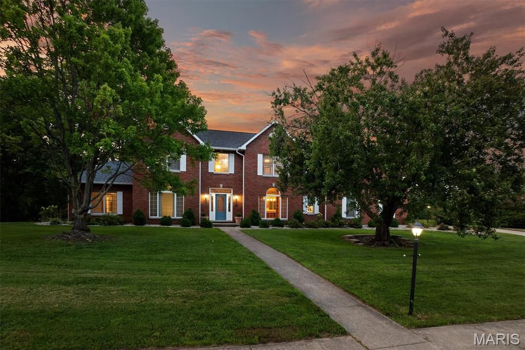116 Fairwood Hills Road, O'fallon, IL 62269