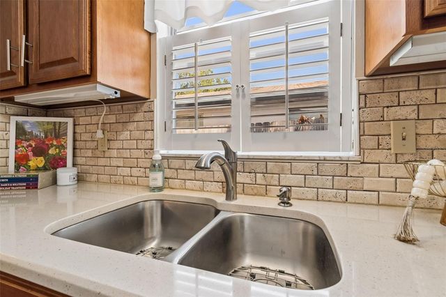 2210 LADYWOOD COURT, Brandon, FL 33511