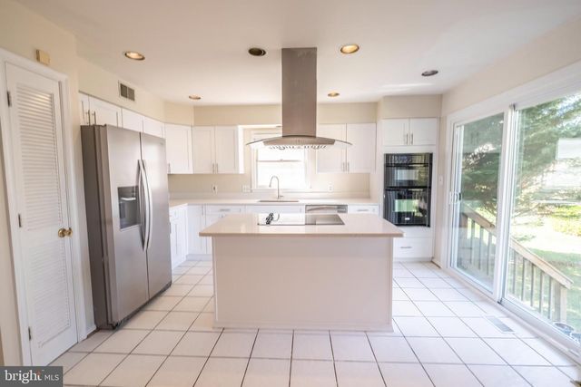 14240 PLATINUM, North Potomac, MD 20878
