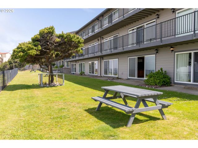 4229 Sw BEACH Ave 9, Lincoln City, OR 97367