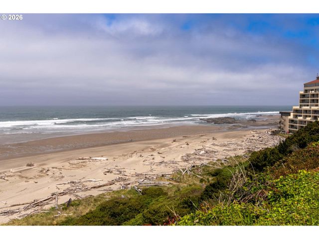 4229 Sw BEACH Ave 9, Lincoln City, OR 97367