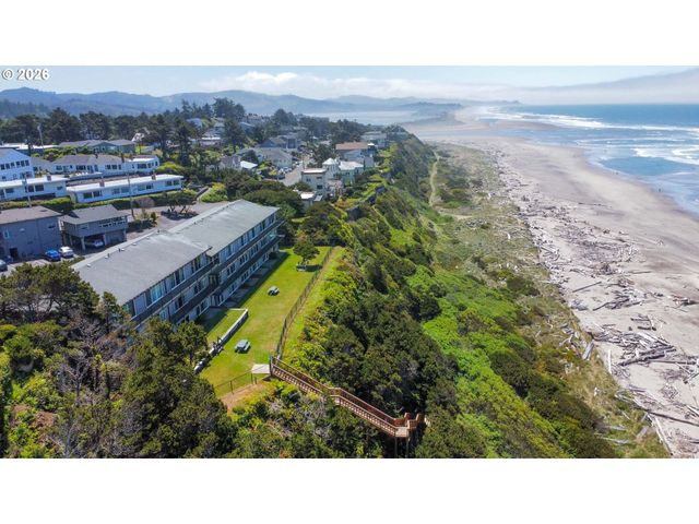 4229 Sw BEACH Ave 9, Lincoln City, OR 97367