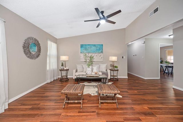 6553 Willowleaf Dr, Citrus Heights, CA 95621