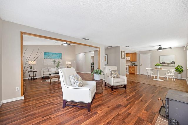 6553 Willowleaf Dr, Citrus Heights, CA 95621