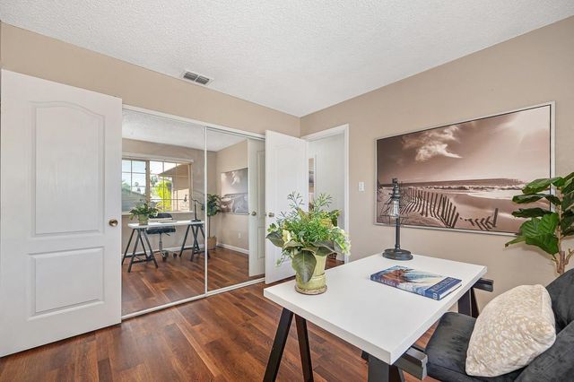 6553 Willowleaf Dr, Citrus Heights, CA 95621