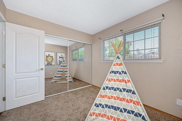 6553 Willowleaf Dr, Citrus Heights, CA 95621