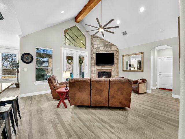 5418 Wedgefield Road, Granbury, TX 76049