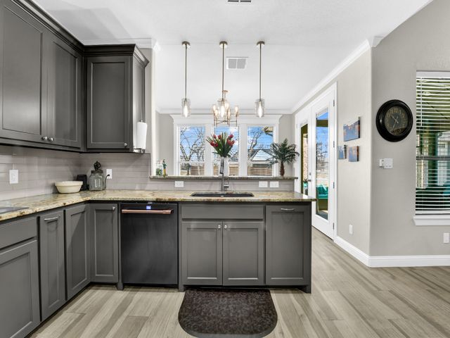 5418 Wedgefield Road, Granbury, TX 76049