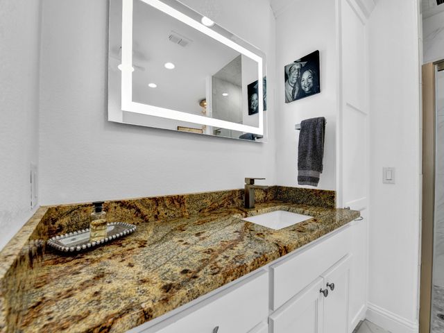 5418 Wedgefield Road, Granbury, TX 76049