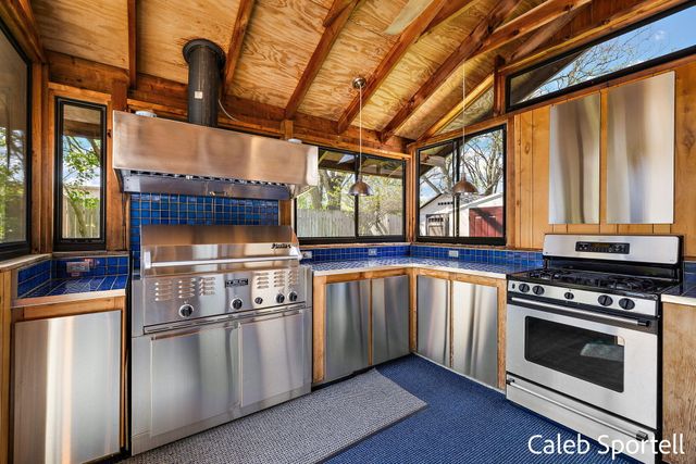 8201 Cherry Valley Avenue Se, Caledonia Twp, MI 49316