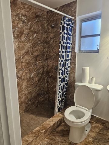 3500 NW 12th Street, Miami, FL 33125