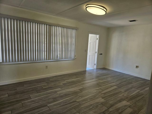 3500 NW 12th Street, Miami, FL 33125